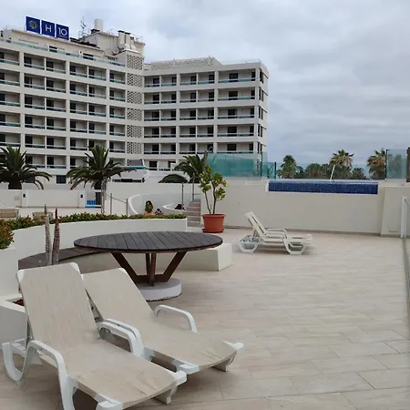 Le Terrazze 7 Apartment *